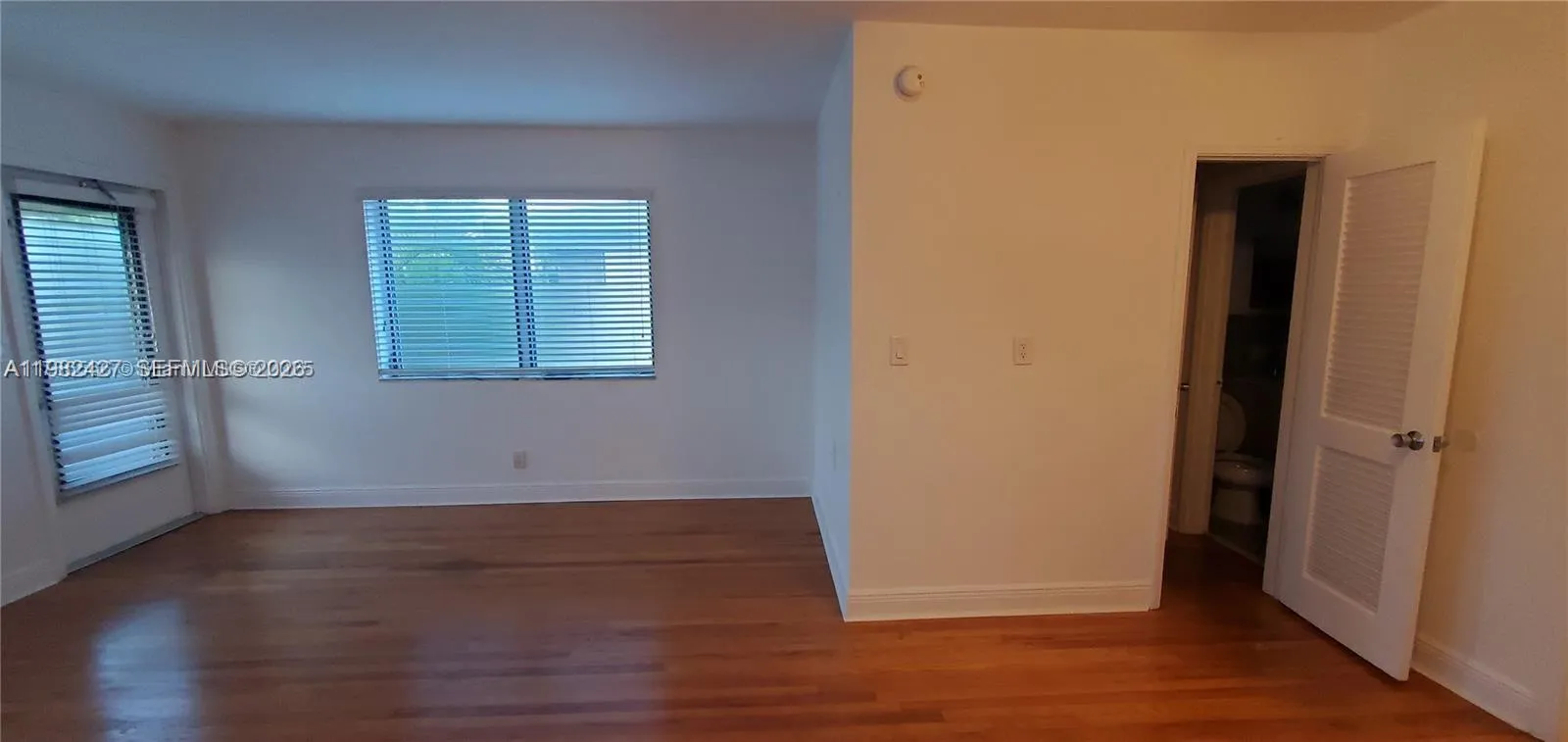 Miami Beach, Florida 33141, ,1 BathroomBathrooms,Residential Lease,For Rent,A11982427