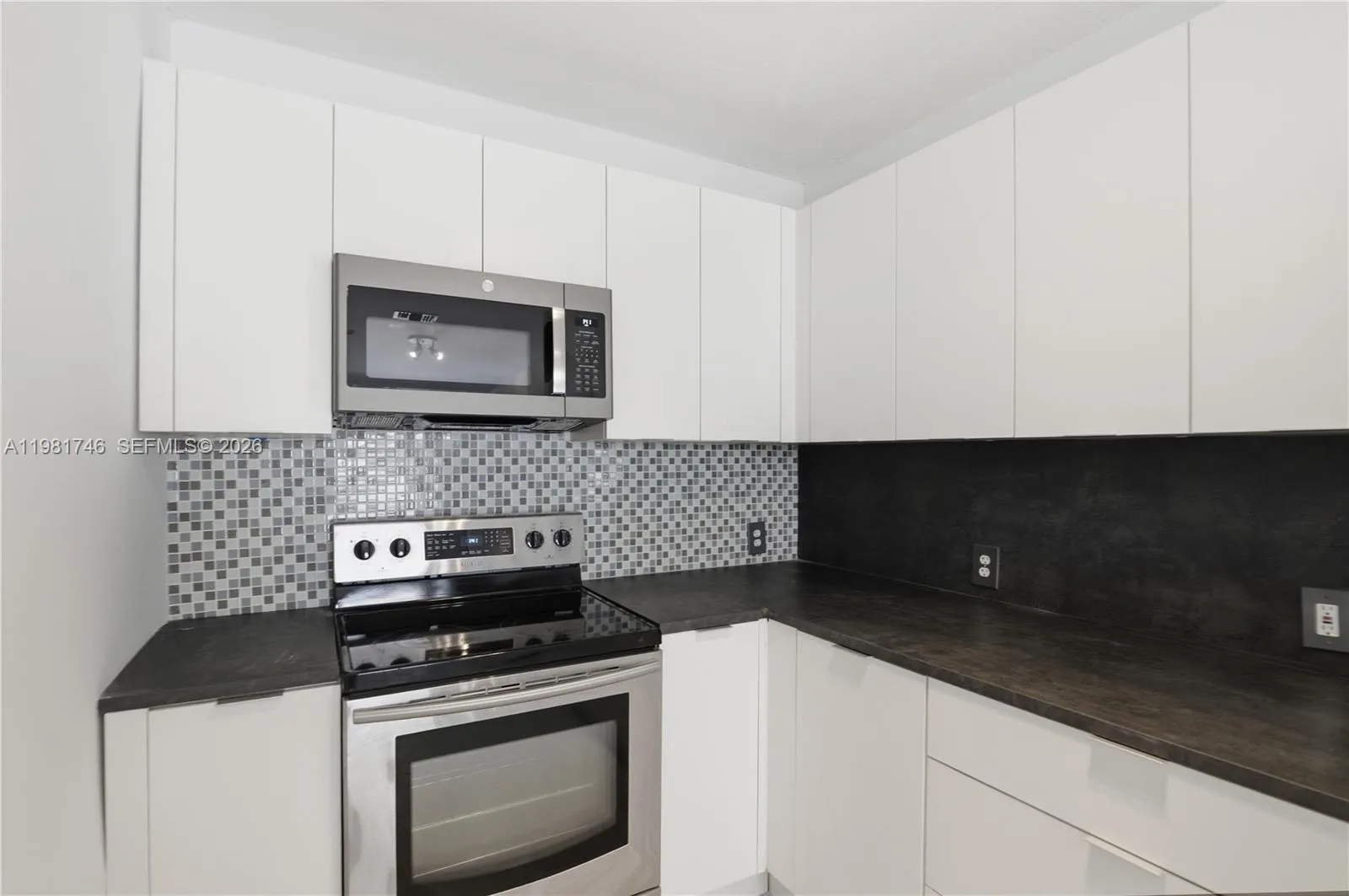 1431 Nw 30th St, Miami, Florida 33142, Miami, Florida 33142, 2 Bedrooms Bedrooms, ,1 BathroomBathrooms,Residential,For Sale,1431 Nw 30th St, Miami, Florida 33142,A11981746