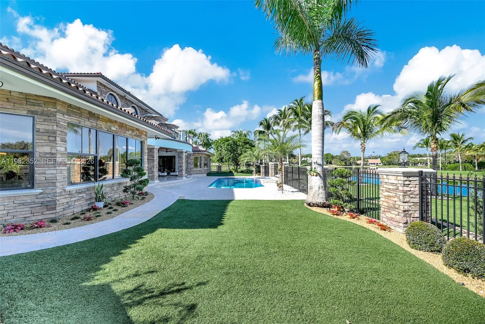 2905 Paddock Rd, Weston, Florida 33331, Weston, Florida 33331, 5 Bedrooms Bedrooms, ,6 BathroomsBathrooms,Residential,For Sale,2905 Paddock Rd, Weston, Florida 33331,A11982352