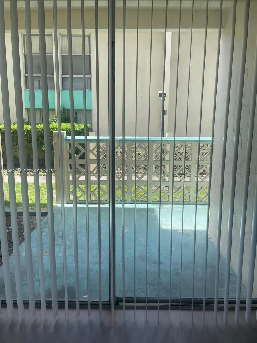 2029 Nw 46th Ave E107, Lauderhill, Florida 33313, Lauderhill, Florida 33313, 1 Bedroom Bedrooms, ,1 BathroomBathrooms,Residential Lease,For Rent,2029 Nw 46th Ave E107, Lauderhill, Florida 33313,A11982476