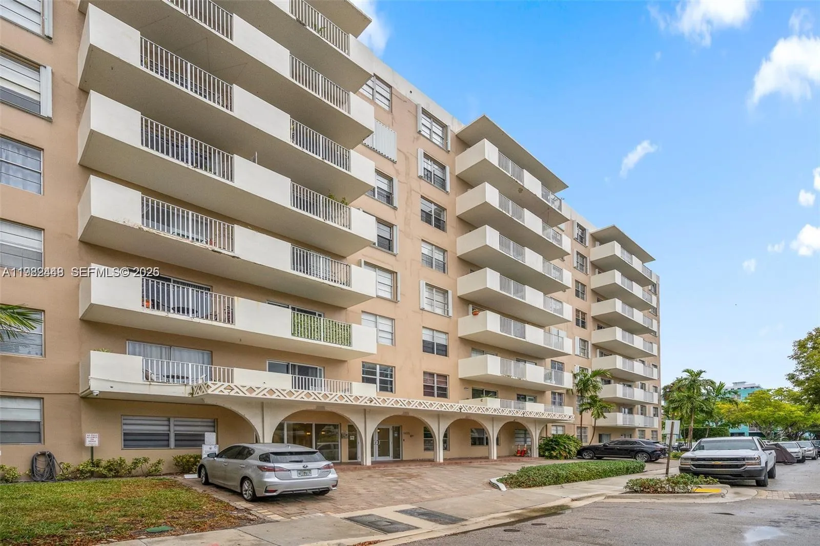 1455 N Treasure Dr 5e, North Bay Village, Florida, North Bay Village, Florida 33141, ,1 BathroomBathrooms,Residential,For Sale,1455 N Treasure Dr 5e, North Bay Village, Florida ,A11982448