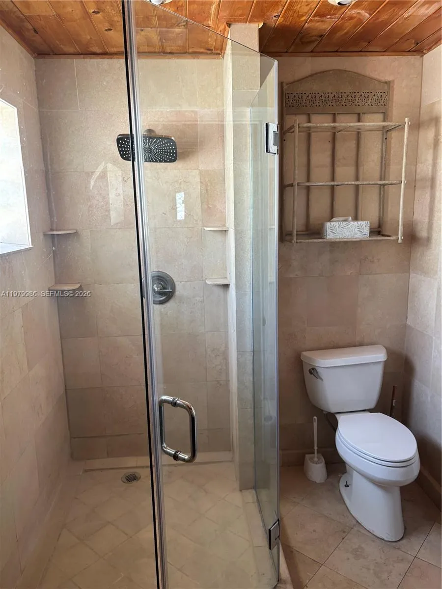 729 Ne 2nd Ct, Hallandale Beach, Florida 33009, Hallandale Beach, Florida 33009, 2 Bedrooms Bedrooms, ,2 BathroomsBathrooms,Residential Lease,For Rent,729 Ne 2nd Ct, Hallandale Beach, Florida 33009,A11979986