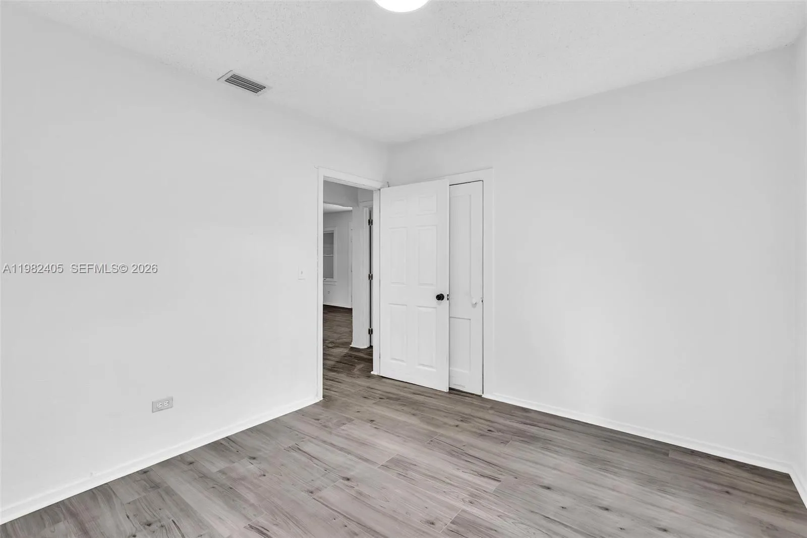 118 Nw 44th St 2, Miami, Florida 33127, Miami, Florida 33127, 2 Bedrooms Bedrooms, ,1 BathroomBathrooms,Residential Lease,For Rent,118 Nw 44th St 2, Miami, Florida 33127,A11982405