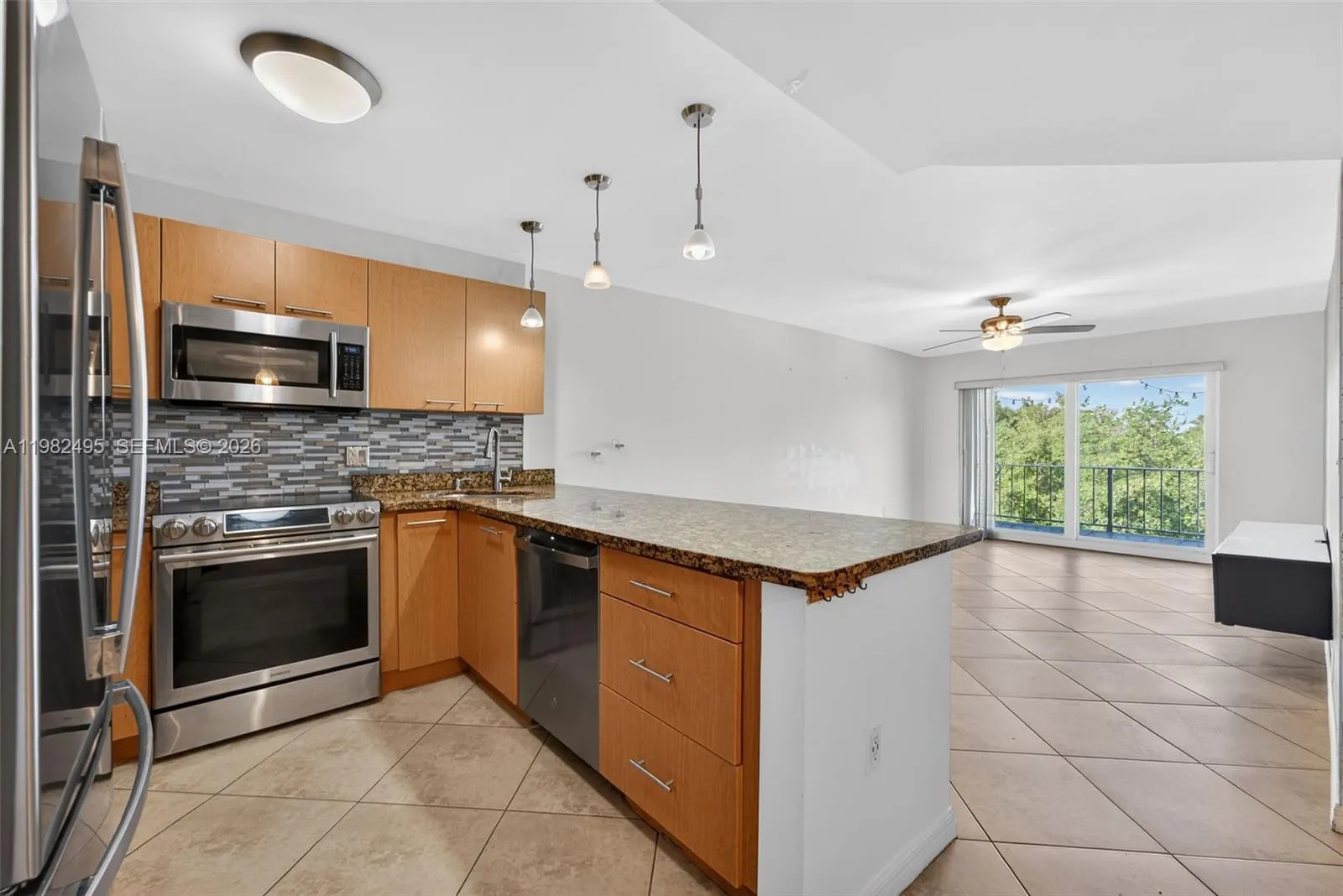 3000 Ne 5th Ter 308-a, Wilton Manors, Florida 3333, Wilton Manors, Florida 33334, 2 Bedrooms Bedrooms, ,2 BathroomsBathrooms,Residential Lease,For Rent,3000 Ne 5th Ter 308-a, Wilton Manors, Florida 3333,A11982495