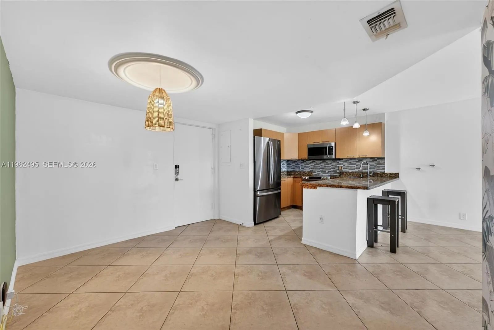 3000 Ne 5th Ter 308-a, Wilton Manors, Florida 3333, Wilton Manors, Florida 33334, 2 Bedrooms Bedrooms, ,2 BathroomsBathrooms,Residential Lease,For Rent,3000 Ne 5th Ter 308-a, Wilton Manors, Florida 3333,A11982495
