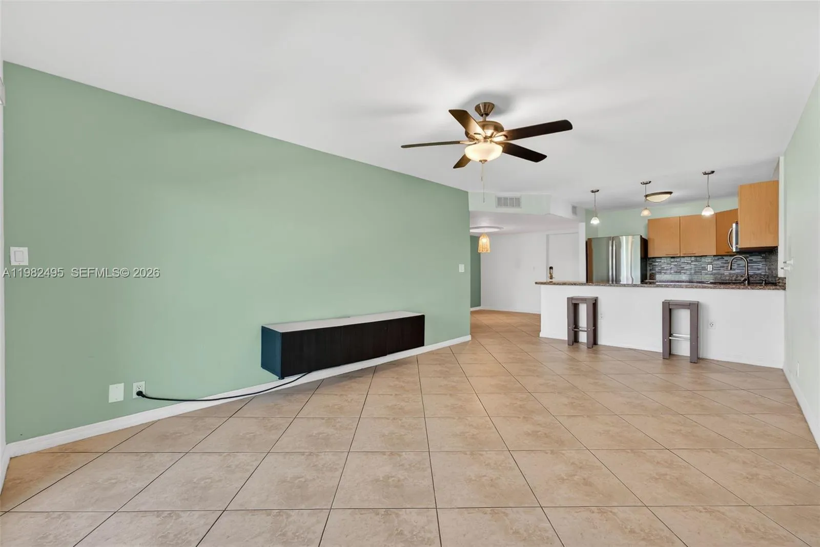 3000 Ne 5th Ter 308-a, Wilton Manors, Florida 3333, Wilton Manors, Florida 33334, 2 Bedrooms Bedrooms, ,2 BathroomsBathrooms,Residential Lease,For Rent,3000 Ne 5th Ter 308-a, Wilton Manors, Florida 3333,A11982495