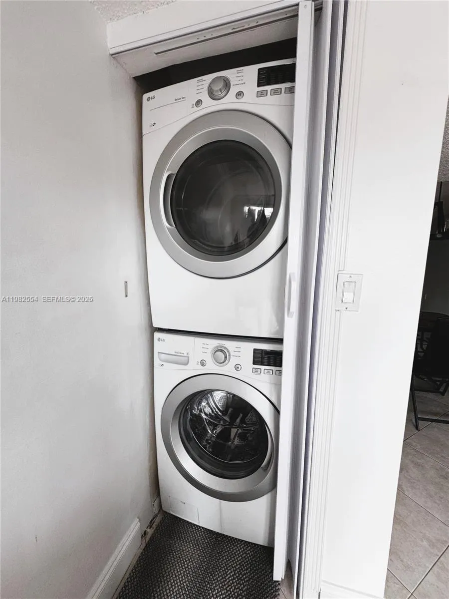 1143 Nw 123rd Ct 607, Miami, Florida 33182, Miami, Florida 33182, 3 Bedrooms Bedrooms, ,2 BathroomsBathrooms,Residential,For Sale,1143 Nw 123rd Ct 607, Miami, Florida 33182,A11982554