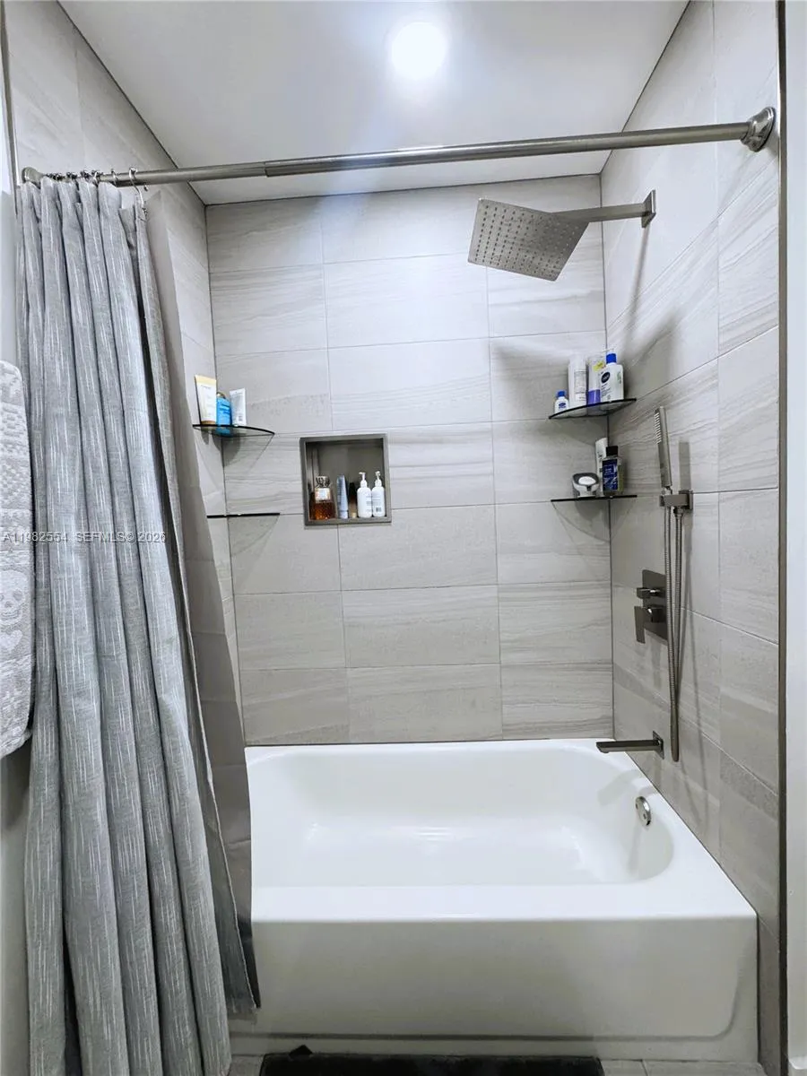 1143 Nw 123rd Ct 607, Miami, Florida 33182, Miami, Florida 33182, 3 Bedrooms Bedrooms, ,2 BathroomsBathrooms,Residential,For Sale,1143 Nw 123rd Ct 607, Miami, Florida 33182,A11982554