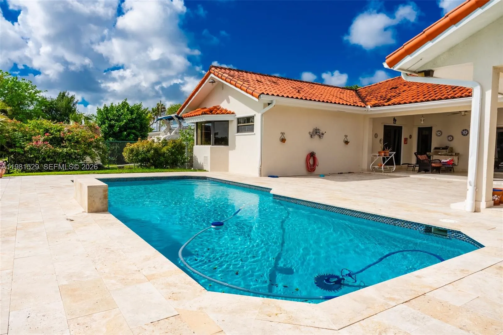 4655 Sw 89th Ave, Miami, Florida 33165, Miami, Florida 33165, 5 Bedrooms Bedrooms, ,4 BathroomsBathrooms,Residential,For Sale,4655 Sw 89th Ave, Miami, Florida 33165,A11981529