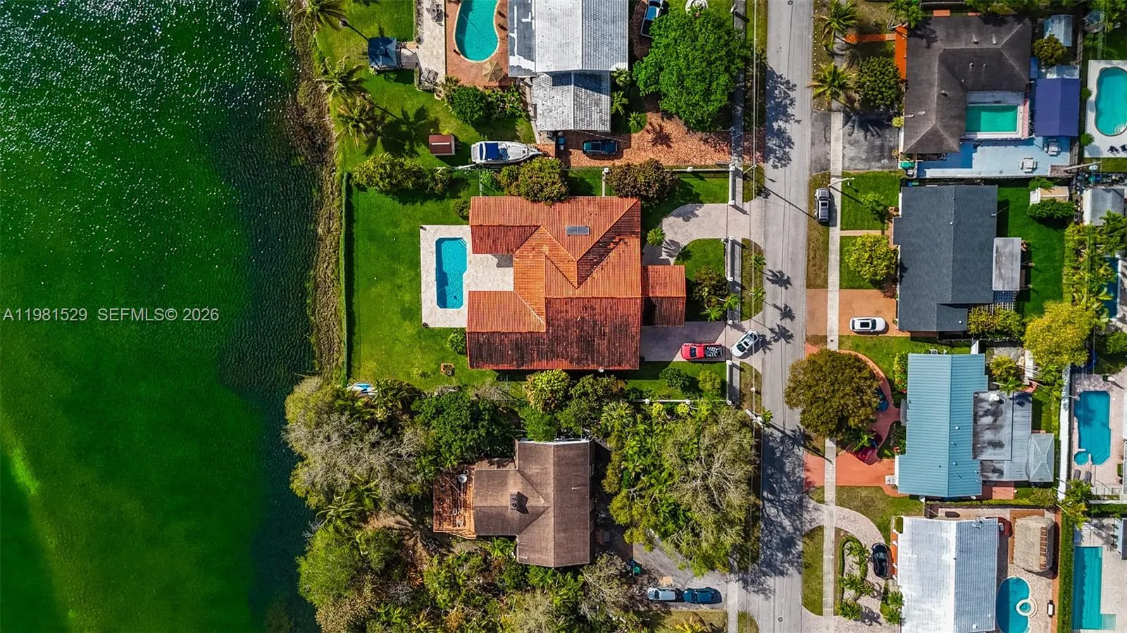 4655 Sw 89th Ave, Miami, Florida 33165, Miami, Florida 33165, 5 Bedrooms Bedrooms, ,4 BathroomsBathrooms,Residential,For Sale,4655 Sw 89th Ave, Miami, Florida 33165,A11981529