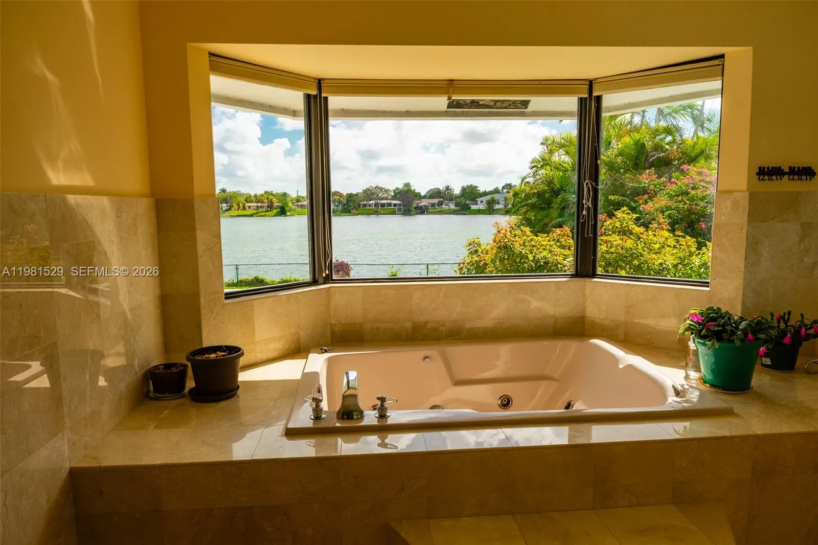 4655 Sw 89th Ave, Miami, Florida 33165, Miami, Florida 33165, 5 Bedrooms Bedrooms, ,4 BathroomsBathrooms,Residential,For Sale,4655 Sw 89th Ave, Miami, Florida 33165,A11981529