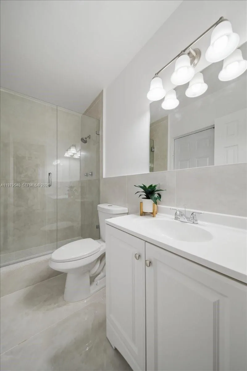 7150 Sw 5th Ct, Pembroke Pines, Florida 33023, Pembroke Pines, Florida 33023, 4 Bedrooms Bedrooms, ,3 BathroomsBathrooms,Residential,For Sale,7150 Sw 5th Ct, Pembroke Pines, Florida 33023,A11979540
