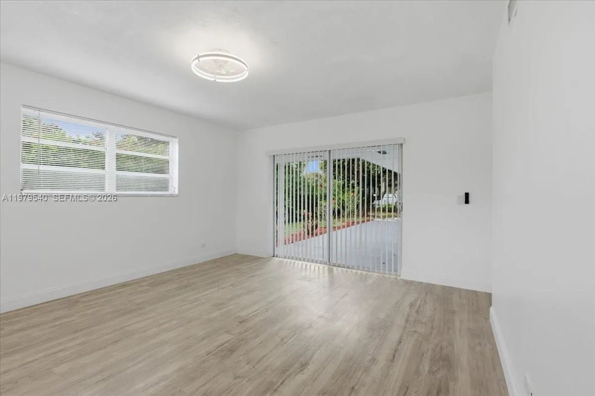 7150 Sw 5th Ct, Pembroke Pines, Florida 33023, Pembroke Pines, Florida 33023, 4 Bedrooms Bedrooms, ,3 BathroomsBathrooms,Residential,For Sale,7150 Sw 5th Ct, Pembroke Pines, Florida 33023,A11979540