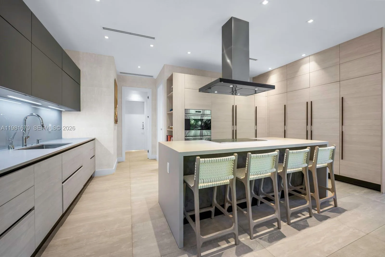 7900 Sw 54th Ave, Miami, Florida 33143, Miami, Florida 33143, 6 Bedrooms Bedrooms, ,6 BathroomsBathrooms,Residential,For Sale,7900 Sw 54th Ave, Miami, Florida 33143,A11981670