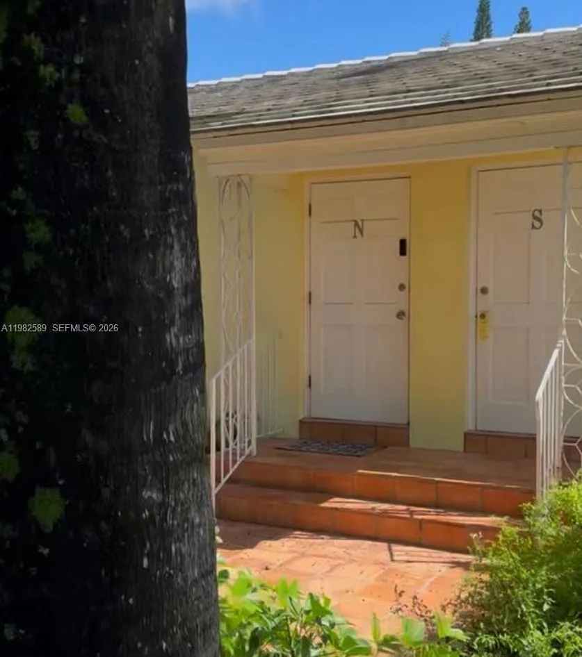 1015 Ne 112th St, Biscayne Park, Florida 33161, Biscayne Park, Florida 33161, ,Residential Income,For Sale,1015 Ne 112th St, Biscayne Park, Florida 33161,A11982589