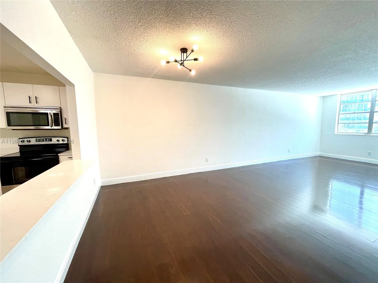 19390 Collins Ave 316, Sunny Isles Beach, Florida, Sunny Isles Beach, Florida 33160, 1 Bedroom Bedrooms, ,1 BathroomBathrooms,Residential,For Sale,19390 Collins Ave 316, Sunny Isles Beach, Florida ,A11981523