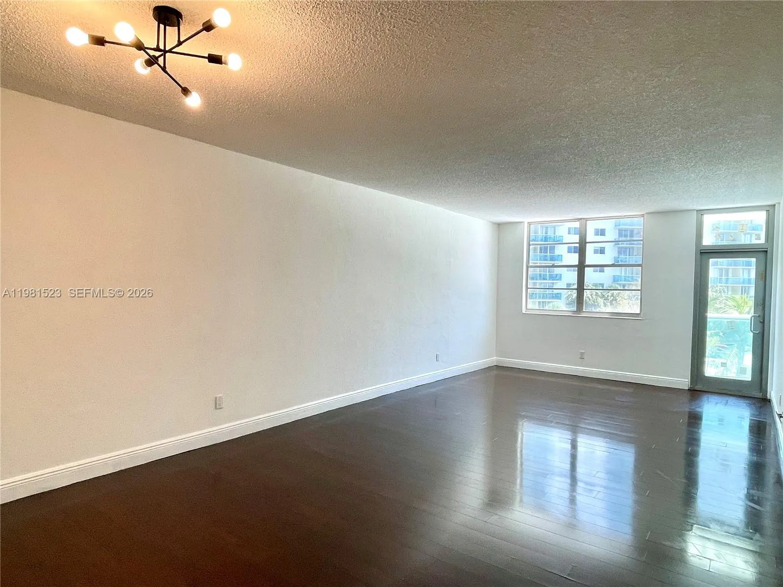 19390 Collins Ave 316, Sunny Isles Beach, Florida, Sunny Isles Beach, Florida 33160, 1 Bedroom Bedrooms, ,1 BathroomBathrooms,Residential,For Sale,19390 Collins Ave 316, Sunny Isles Beach, Florida ,A11981523