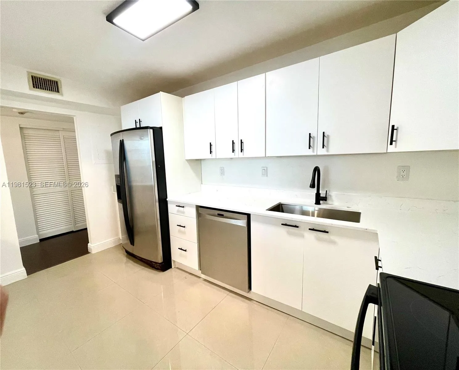 19390 Collins Ave 316, Sunny Isles Beach, Florida, Sunny Isles Beach, Florida 33160, 1 Bedroom Bedrooms, ,1 BathroomBathrooms,Residential,For Sale,19390 Collins Ave 316, Sunny Isles Beach, Florida ,A11981523