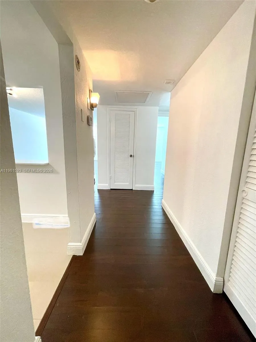 19390 Collins Ave 316, Sunny Isles Beach, Florida, Sunny Isles Beach, Florida 33160, 1 Bedroom Bedrooms, ,1 BathroomBathrooms,Residential,For Sale,19390 Collins Ave 316, Sunny Isles Beach, Florida ,A11981523