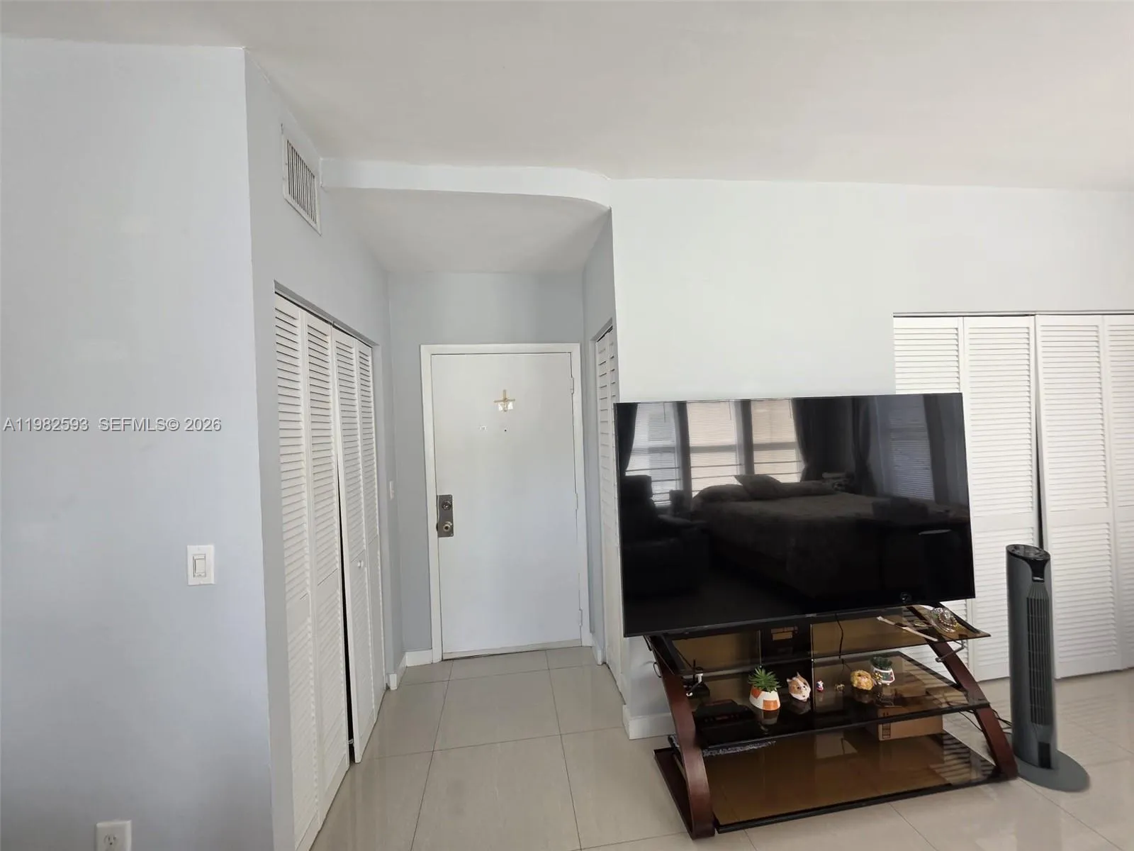 1027 Pennsylvania Ave 204, Miami Beach, Florida 33, Miami Beach, Florida 33139, 1 Bedroom Bedrooms, ,1 BathroomBathrooms,Residential Lease,For Rent,1027 Pennsylvania Ave 204, Miami Beach, Florida 33,A11982593