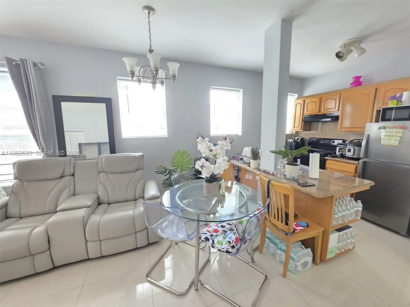 1027 Pennsylvania Ave 204, Miami Beach, Florida 33, Miami Beach, Florida 33139, 1 Bedroom Bedrooms, ,1 BathroomBathrooms,Residential Lease,For Rent,1027 Pennsylvania Ave 204, Miami Beach, Florida 33,A11982593