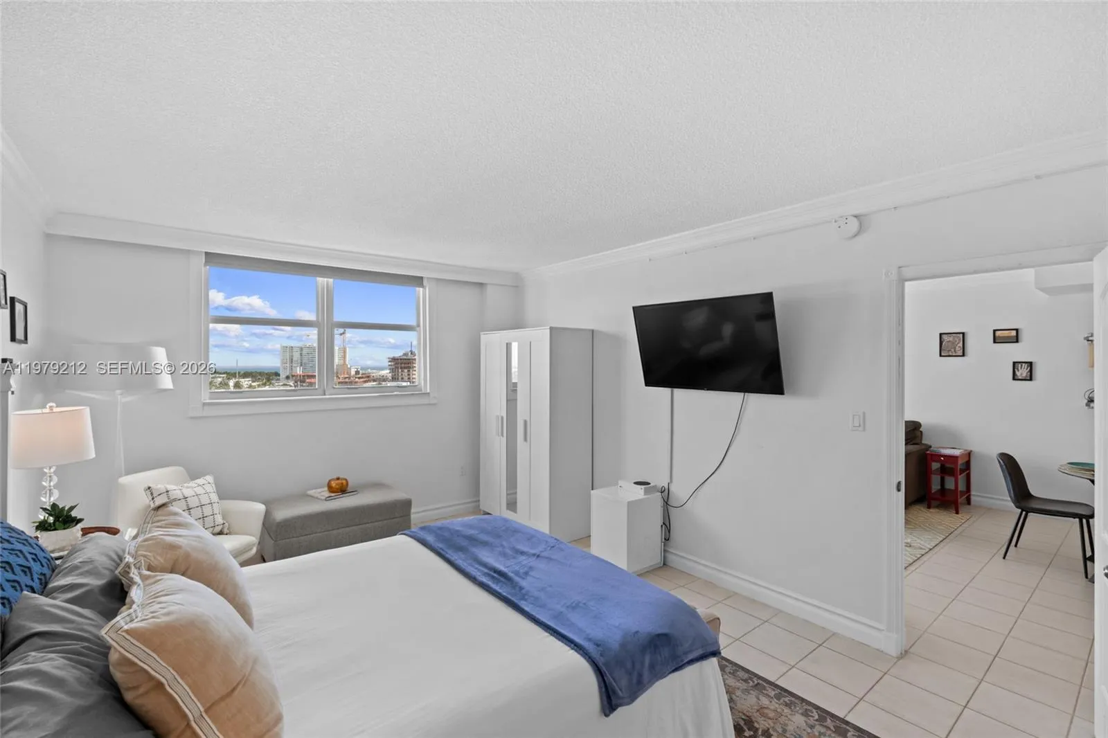 6900 Bay Dr 10h, Miami Beach, Florida 33141, Miami Beach, Florida 33141, 1 Bedroom Bedrooms, ,1 BathroomBathrooms,Residential,For Sale,6900 Bay Dr 10h, Miami Beach, Florida 33141,A11979212