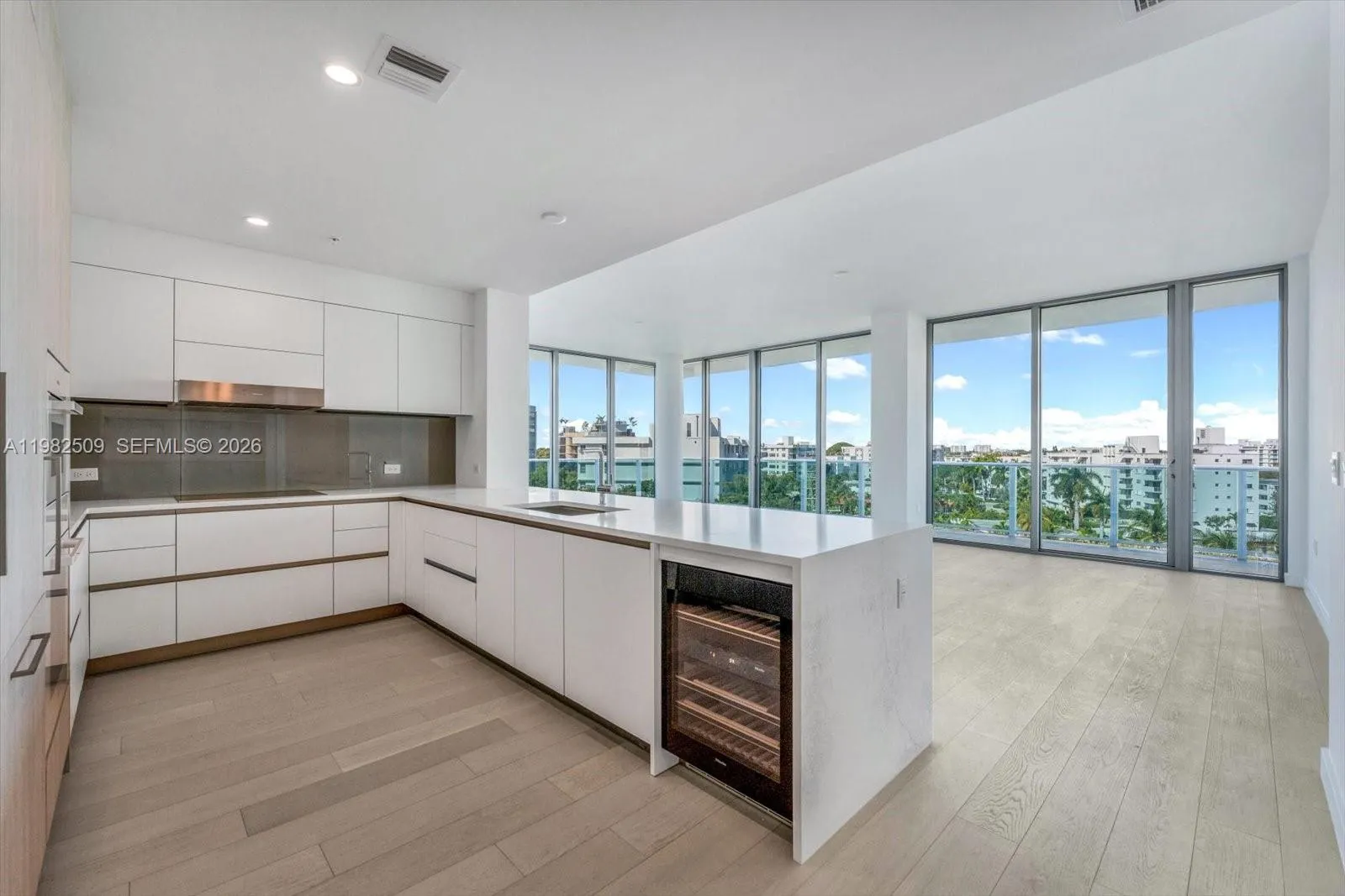 9201 E Bay Harbor Dr 702, Bay Harbor Islands, Flor, Bay Harbor Islands, Florida 33154, 3 Bedrooms Bedrooms, ,3 BathroomsBathrooms,Residential,For Sale,9201 E Bay Harbor Dr 702, Bay Harbor Islands, Flor,A11982509