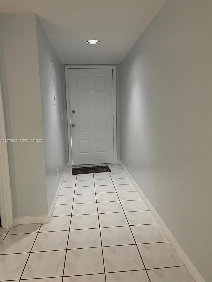 1110 Sw 125th Ave 202m, Pembroke Pines, Florida 33, Pembroke Pines, Florida 33027, 1 Bedroom Bedrooms, ,1 BathroomBathrooms,Residential Lease,For Rent,1110 Sw 125th Ave 202m, Pembroke Pines, Florida 33,A11975935