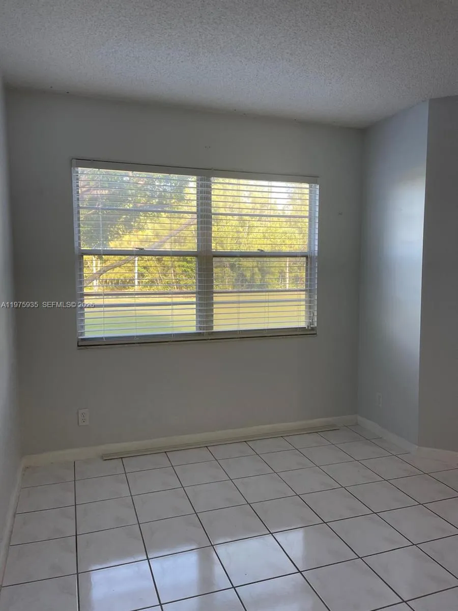 1110 Sw 125th Ave 202m, Pembroke Pines, Florida 33, Pembroke Pines, Florida 33027, 1 Bedroom Bedrooms, ,1 BathroomBathrooms,Residential Lease,For Rent,1110 Sw 125th Ave 202m, Pembroke Pines, Florida 33,A11975935