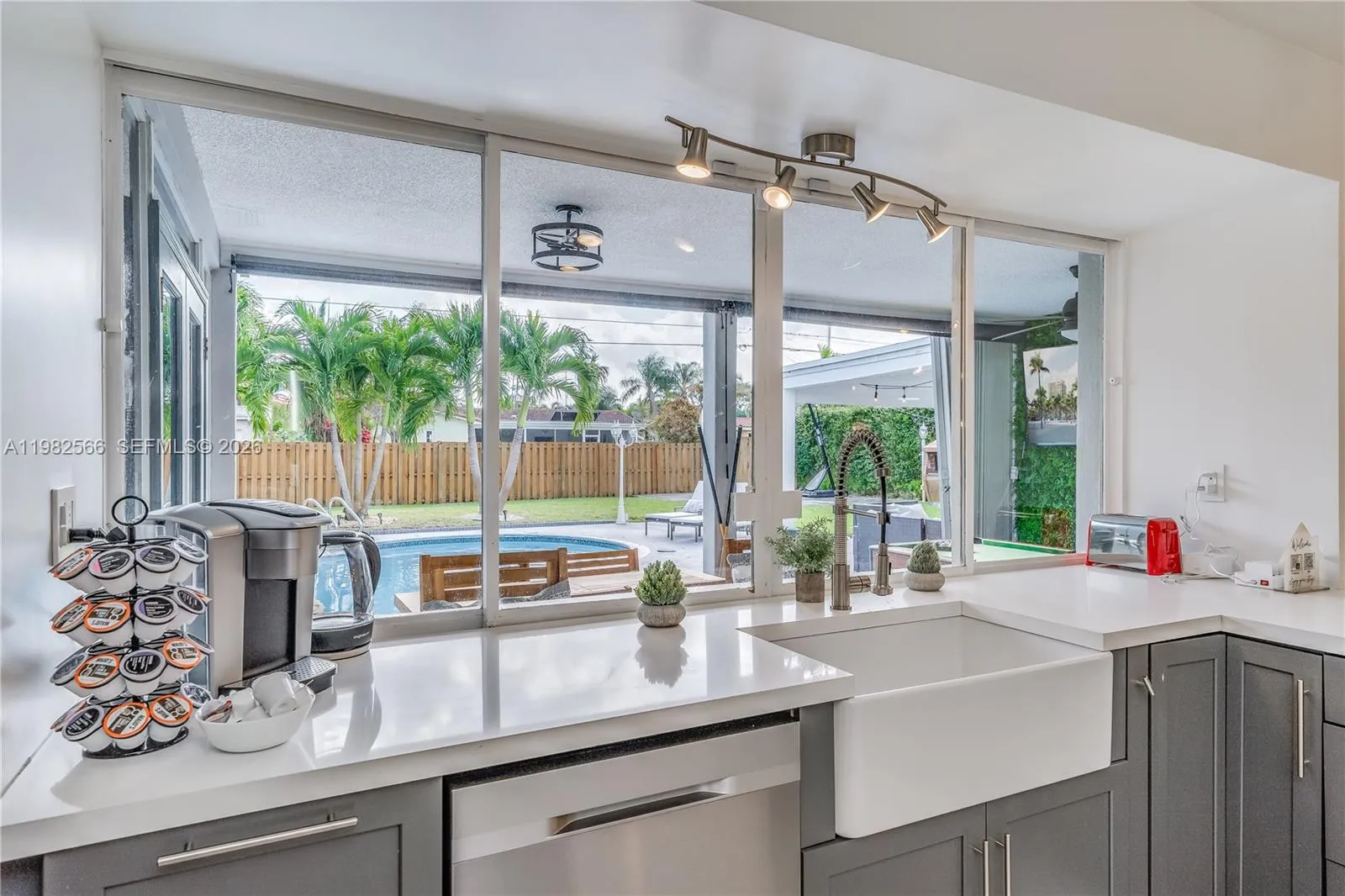 4212 Van Buren St, Hollywood, Florida 33021, Hollywood, Florida 33021, 3 Bedrooms Bedrooms, ,2 BathroomsBathrooms,Residential,For Sale,4212 Van Buren St, Hollywood, Florida 33021,A11982566