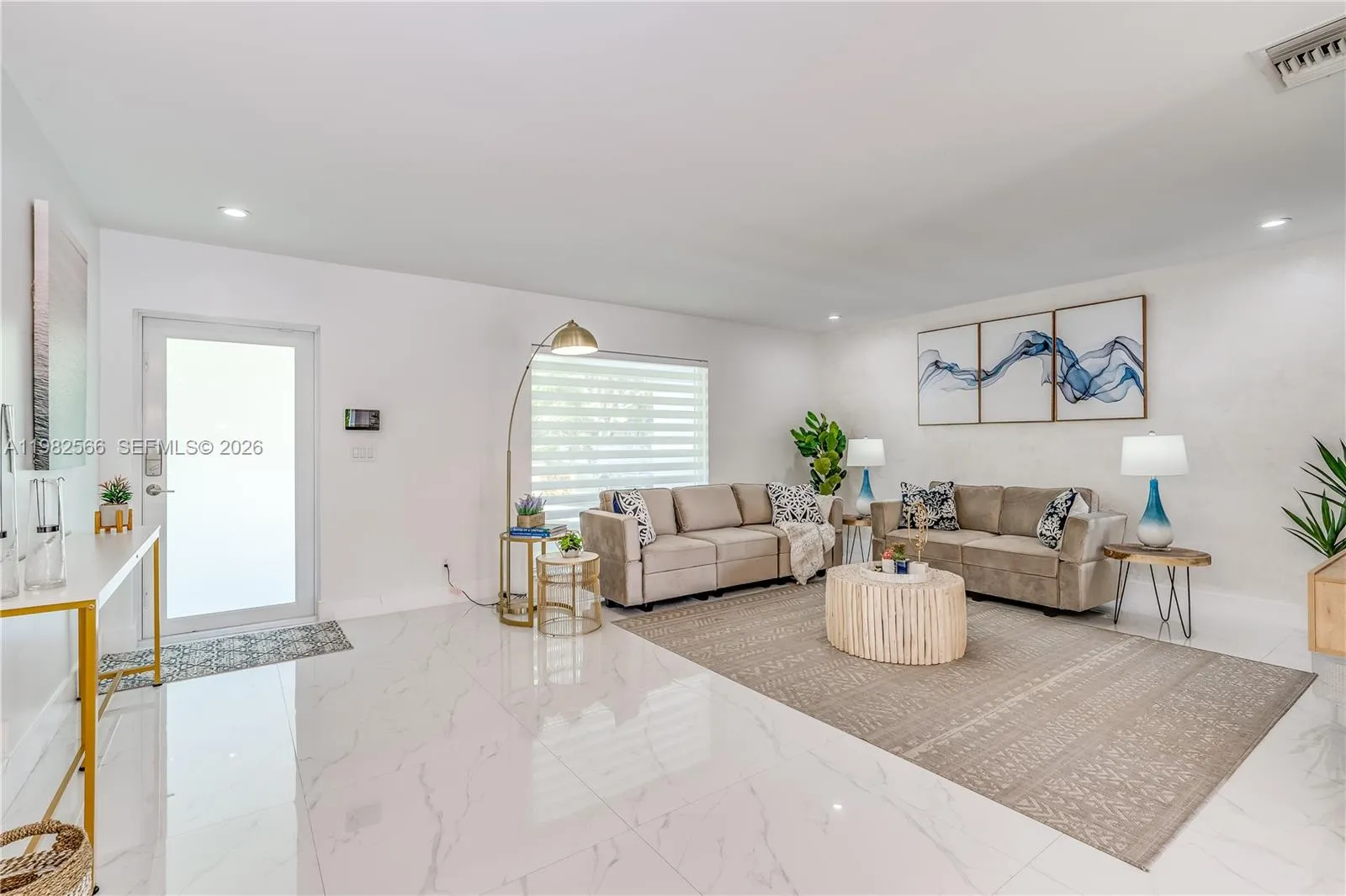 4212 Van Buren St, Hollywood, Florida 33021, Hollywood, Florida 33021, 3 Bedrooms Bedrooms, ,2 BathroomsBathrooms,Residential,For Sale,4212 Van Buren St, Hollywood, Florida 33021,A11982566