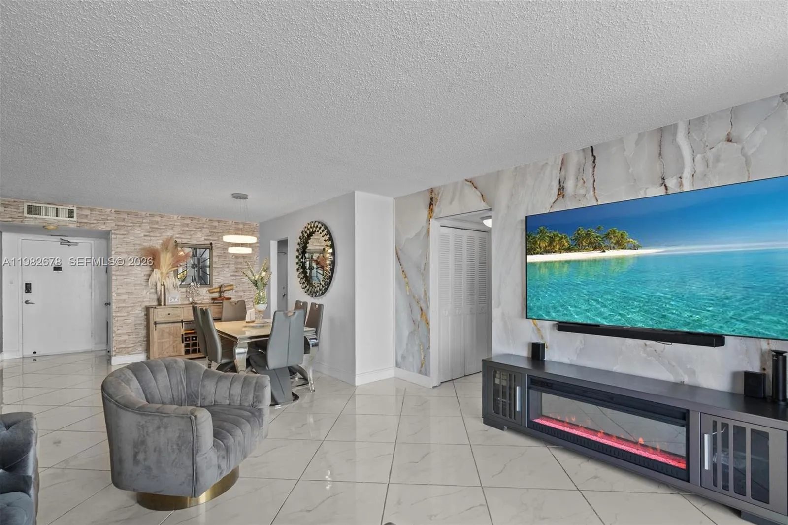 18071 Biscayne Blvd 402, Aventura, Florida 33160, Aventura, Florida 33160, 2 Bedrooms Bedrooms, ,2 BathroomsBathrooms,Residential Lease,For Rent,18071 Biscayne Blvd 402, Aventura, Florida 33160,A11982678