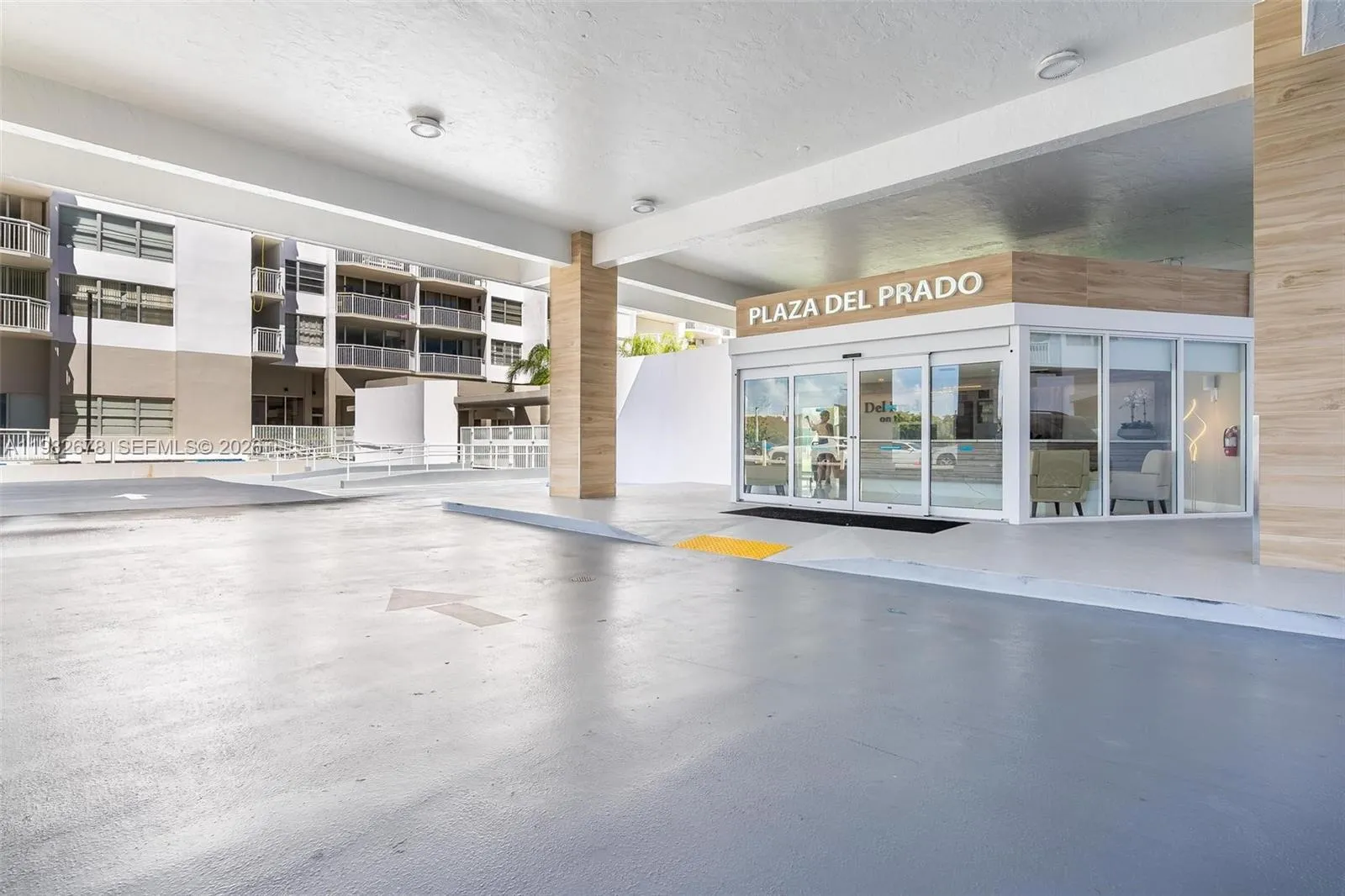 18071 Biscayne Blvd 402, Aventura, Florida 33160, Aventura, Florida 33160, 2 Bedrooms Bedrooms, ,2 BathroomsBathrooms,Residential Lease,For Rent,18071 Biscayne Blvd 402, Aventura, Florida 33160,A11982678