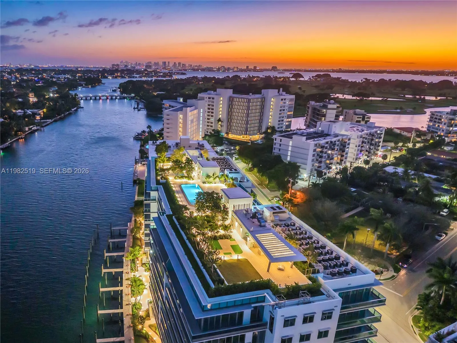 9201 E Bay Harbor Dr 804, Bay Harbor Islands, Flor, Bay Harbor Islands, Florida 33154, 2 Bedrooms Bedrooms, ,2 BathroomsBathrooms,Residential,For Sale,9201 E Bay Harbor Dr 804, Bay Harbor Islands, Flor,A11982519