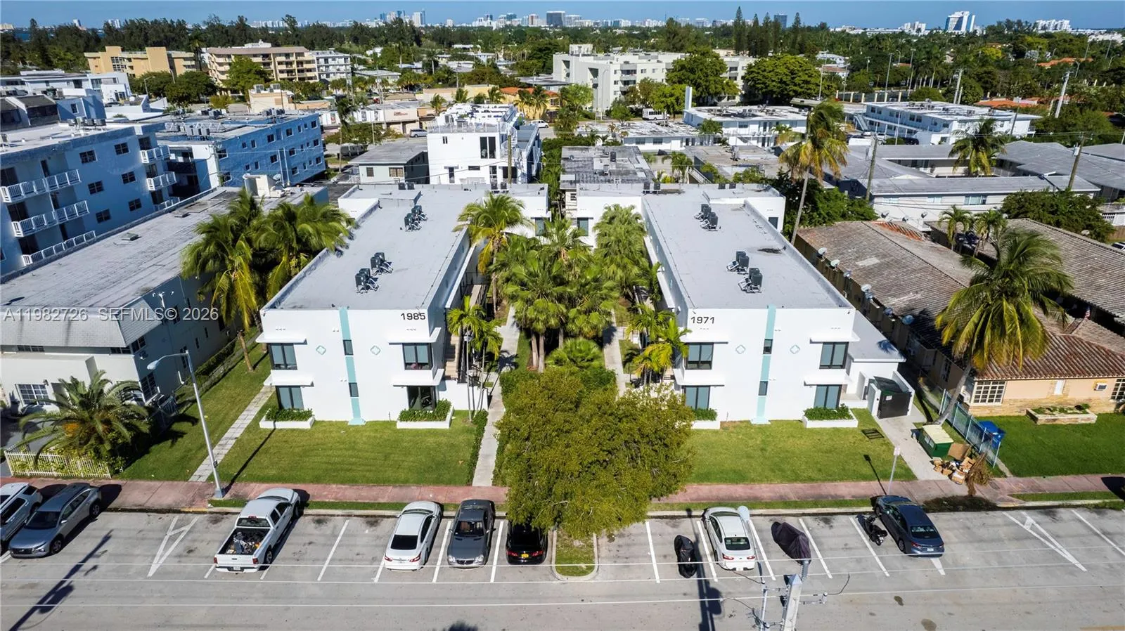 1971 Bay Dr 104, Miami Beach, Florida 33141, Miami Beach, Florida 33141, 2 Bedrooms Bedrooms, ,1 BathroomBathrooms,Residential Lease,For Rent,1971 Bay Dr 104, Miami Beach, Florida 33141,A11982726