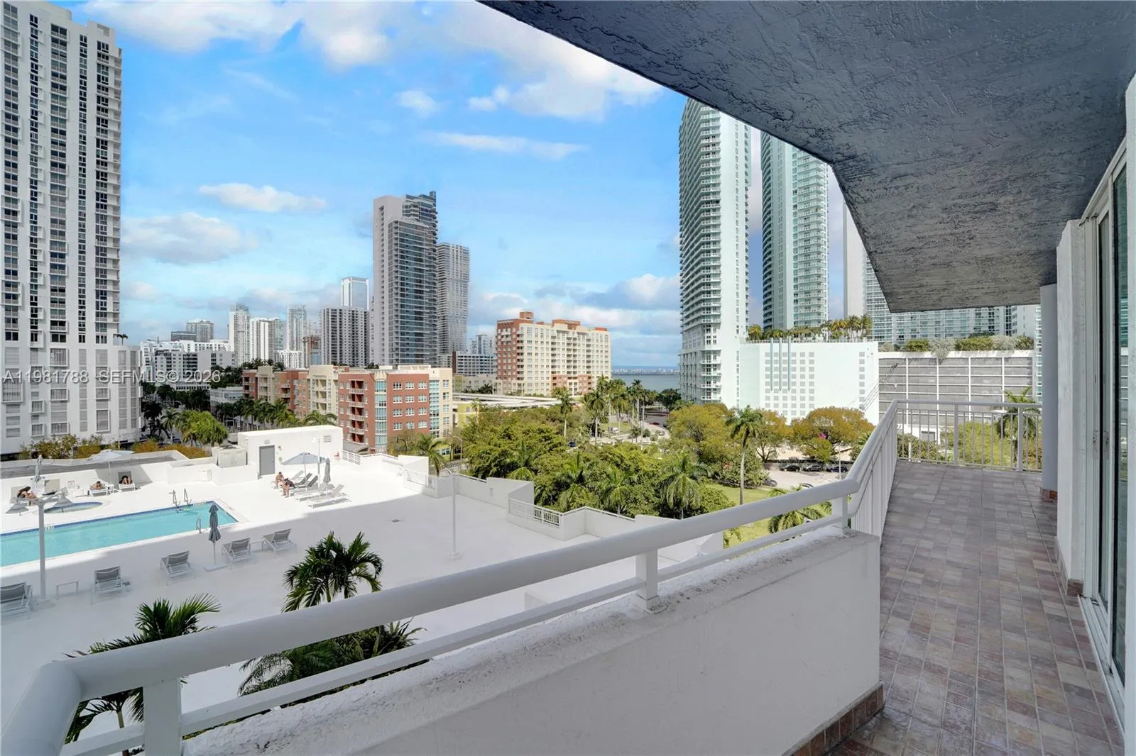275 Ne 18th St 808, Miami, Florida 33132, Miami, Florida 33132, 3 Bedrooms Bedrooms, ,2 BathroomsBathrooms,Residential,For Sale,275 Ne 18th St 808, Miami, Florida 33132,A11981788