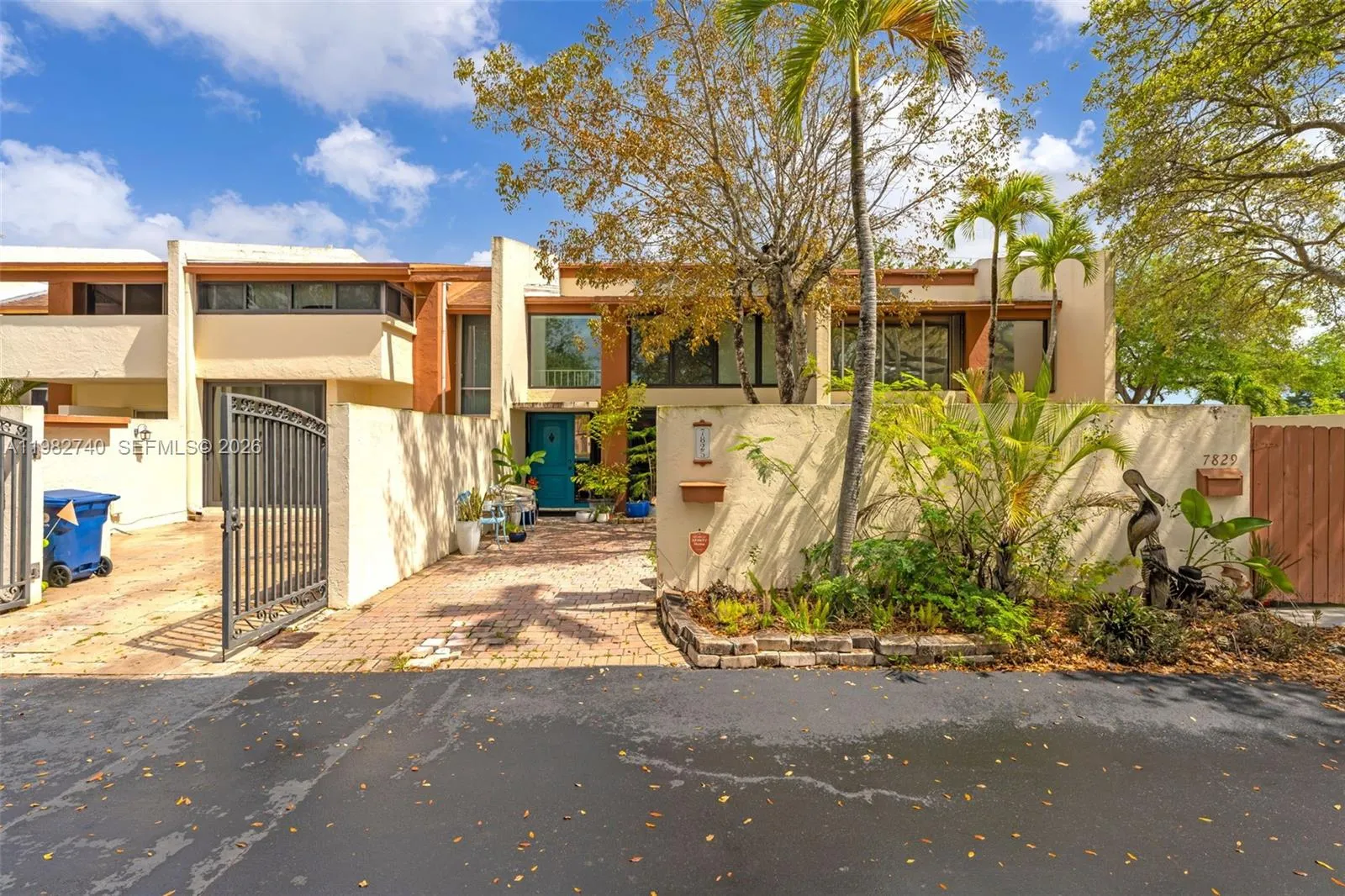 7825 Sw 103rd Pl, Miami, Florida 33173, Miami, Florida 33173, 3 Bedrooms Bedrooms, ,2 BathroomsBathrooms,Residential,For Sale,7825 Sw 103rd Pl, Miami, Florida 33173,A11982740