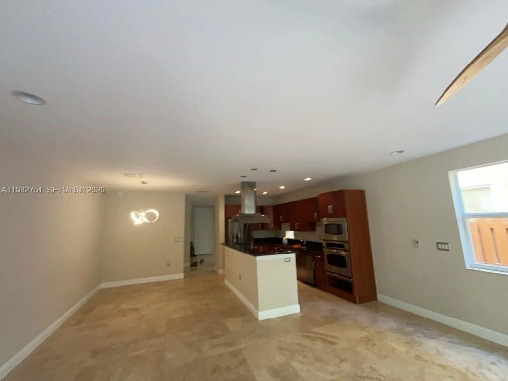 409 Sw 5th St, Fort Lauderdale, Florida 33315, Fort Lauderdale, Florida 33315, 4 Bedrooms Bedrooms, ,4 BathroomsBathrooms,Residential Lease,For Rent,409 Sw 5th St, Fort Lauderdale, Florida 33315,A11982751