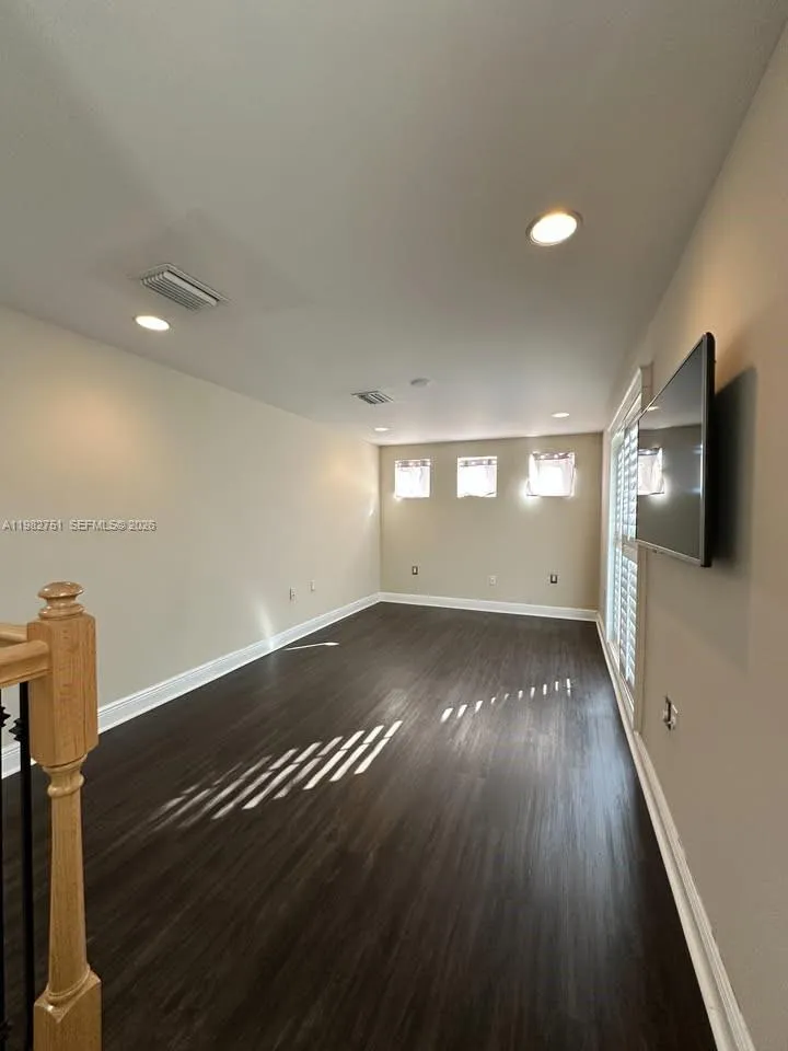 409 Sw 5th St, Fort Lauderdale, Florida 33315, Fort Lauderdale, Florida 33315, 4 Bedrooms Bedrooms, ,4 BathroomsBathrooms,Residential Lease,For Rent,409 Sw 5th St, Fort Lauderdale, Florida 33315,A11982751