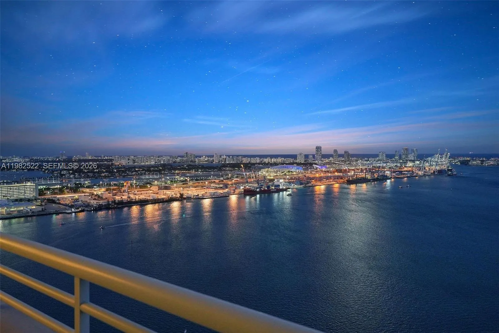 808 Brickell Key Dr 3702, Miami, Florida 33131, Miami, Florida 33131, 2 Bedrooms Bedrooms, ,2 BathroomsBathrooms,Residential,For Sale,808 Brickell Key Dr 3702, Miami, Florida 33131,A11982522