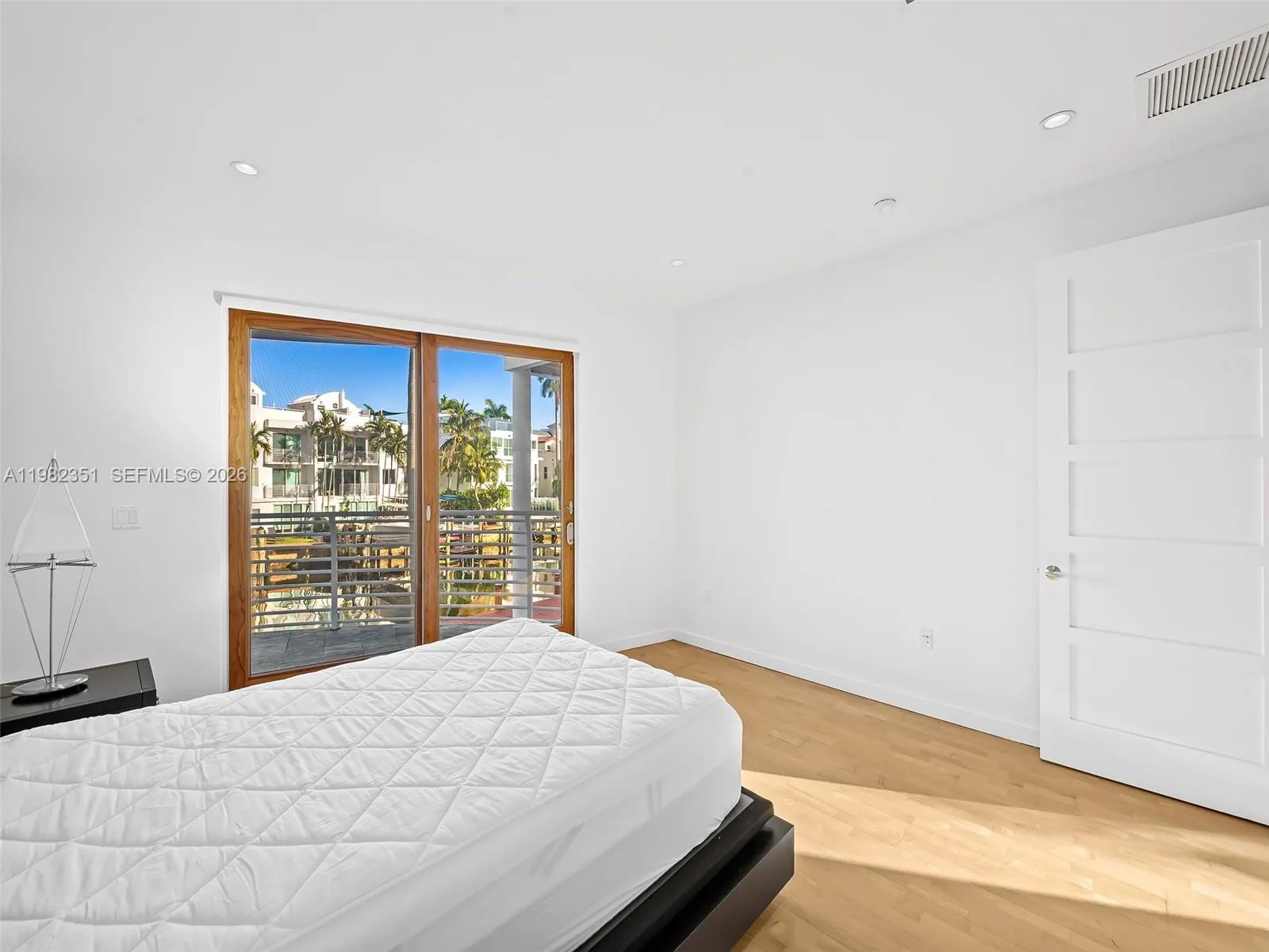 2nd bedroom facing water canal2nd bedroom facing water canal