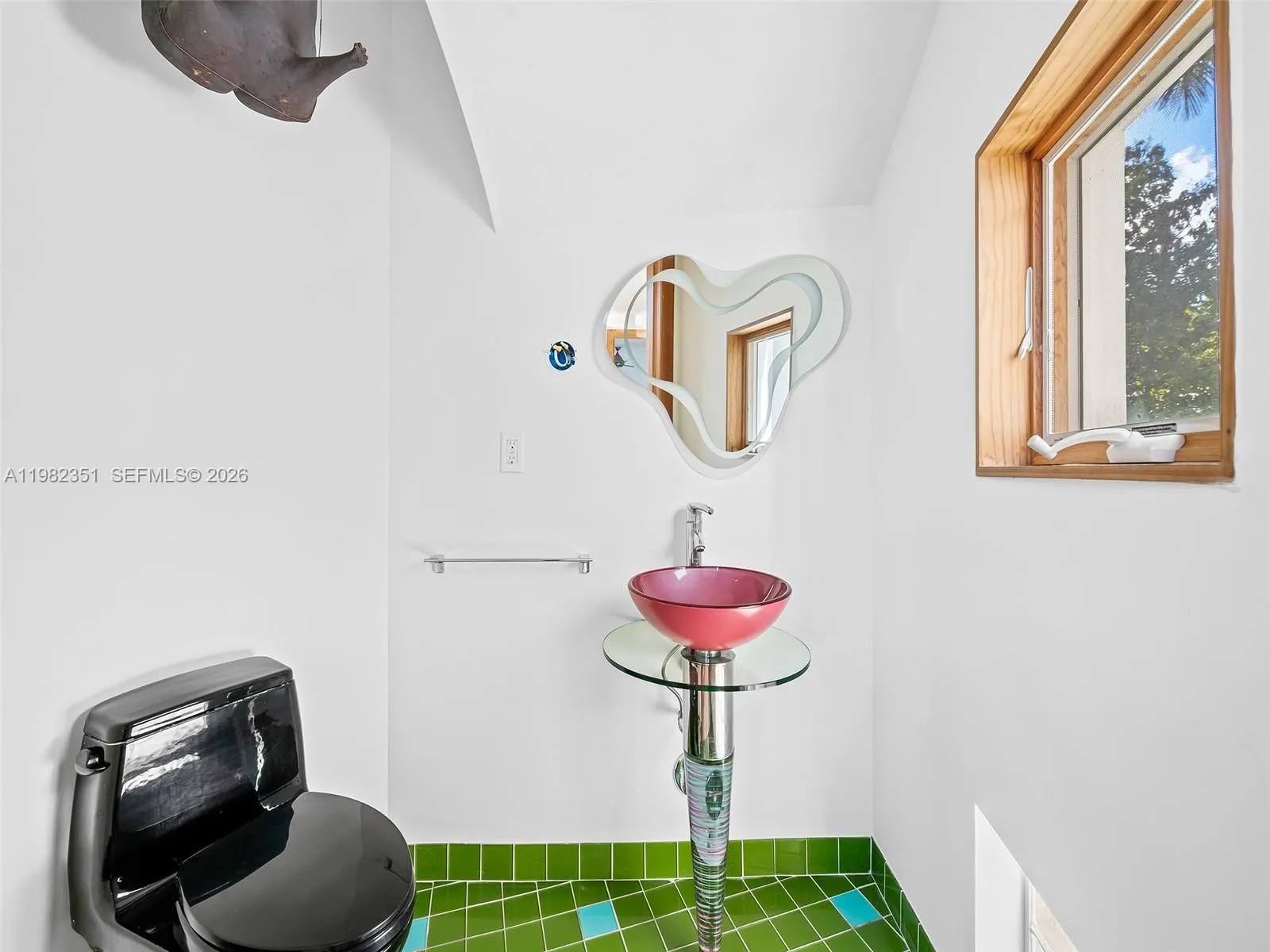 450 Victoria Ter, Fort Lauderdale, Florida 33301, Fort Lauderdale, Florida 33301, 4 Bedrooms Bedrooms, ,4 BathroomsBathrooms,Residential Lease,For Rent,450 Victoria Ter, Fort Lauderdale, Florida 33301,A11982351