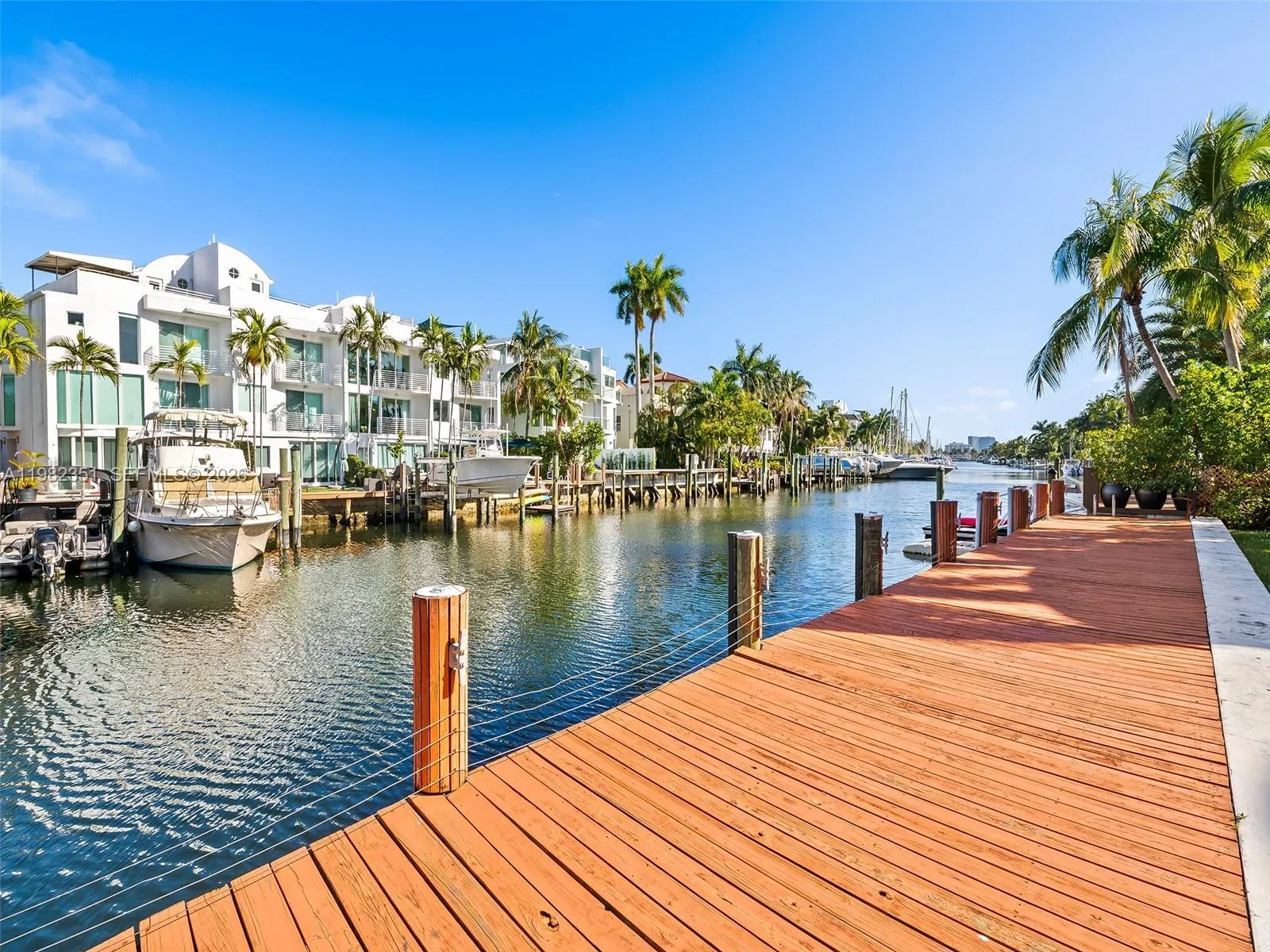 450 Victoria Ter, Fort Lauderdale, Florida 33301, Fort Lauderdale, Florida 33301, 4 Bedrooms Bedrooms, ,4 BathroomsBathrooms,Residential Lease,For Rent,450 Victoria Ter, Fort Lauderdale, Florida 33301,A11982351