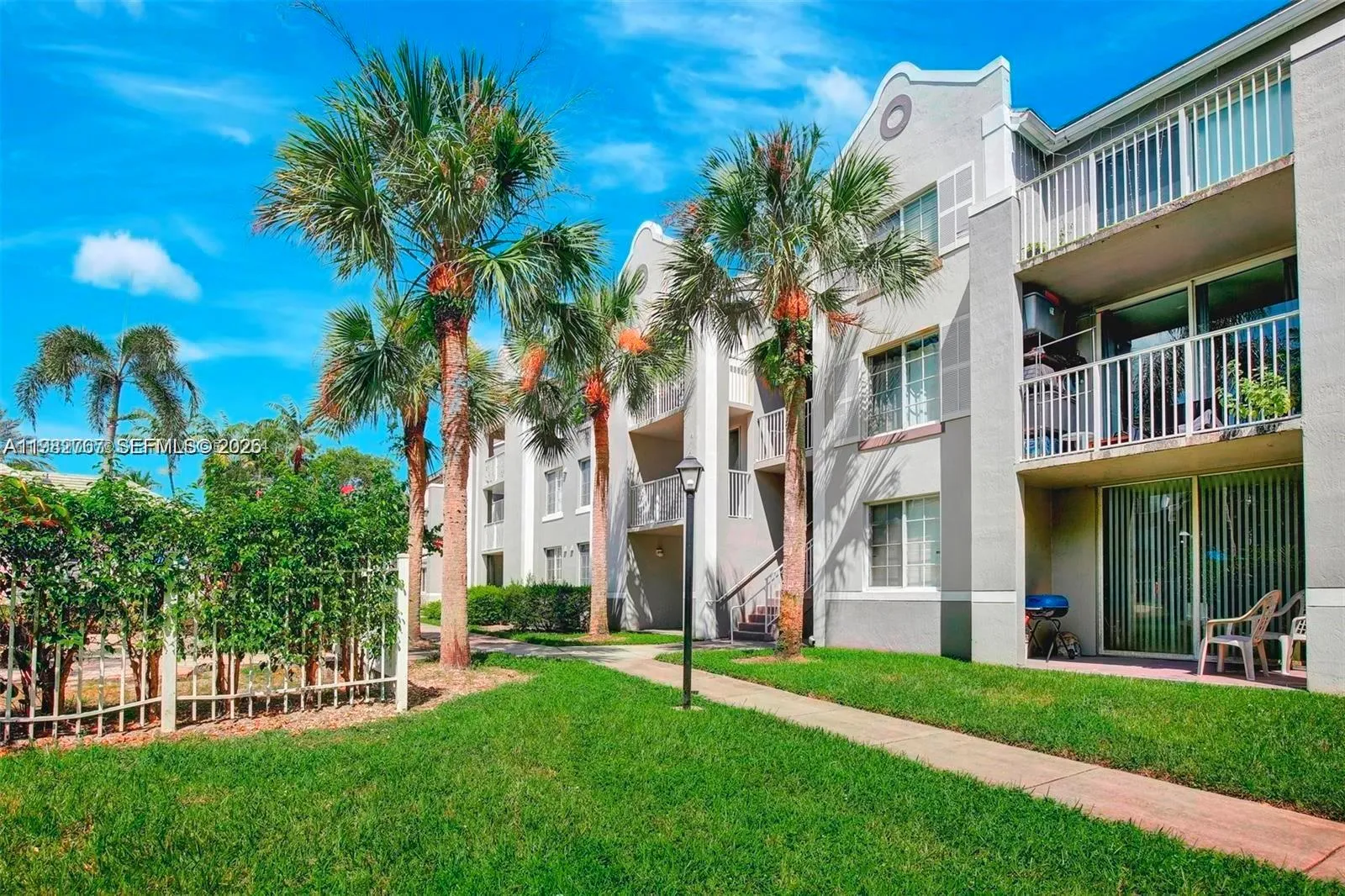 655 Sw 111th Way 105, Pembroke Pines, Florida 3302, Pembroke Pines, Florida 33025, 1 Bedroom Bedrooms, ,1 BathroomBathrooms,Residential Lease,For Rent,655 Sw 111th Way 105, Pembroke Pines, Florida 3302,A11982767