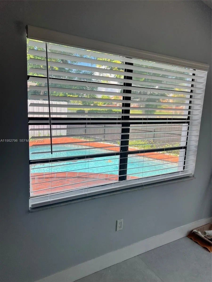 Miami, Florida 33184, 3 Bedrooms Bedrooms, ,2 BathroomsBathrooms,Residential Lease,For Rent,A11982796