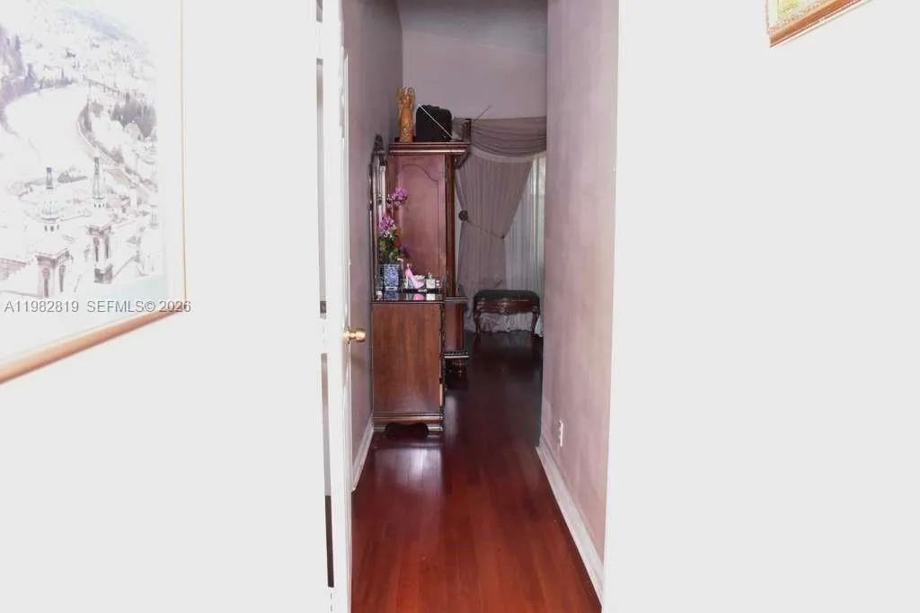 16319 Sw 11th St, Pembroke Pines, Florida 33027, Pembroke Pines, Florida 33027, 3 Bedrooms Bedrooms, ,2 BathroomsBathrooms,Residential,For Sale,16319 Sw 11th St, Pembroke Pines, Florida 33027,A11982819