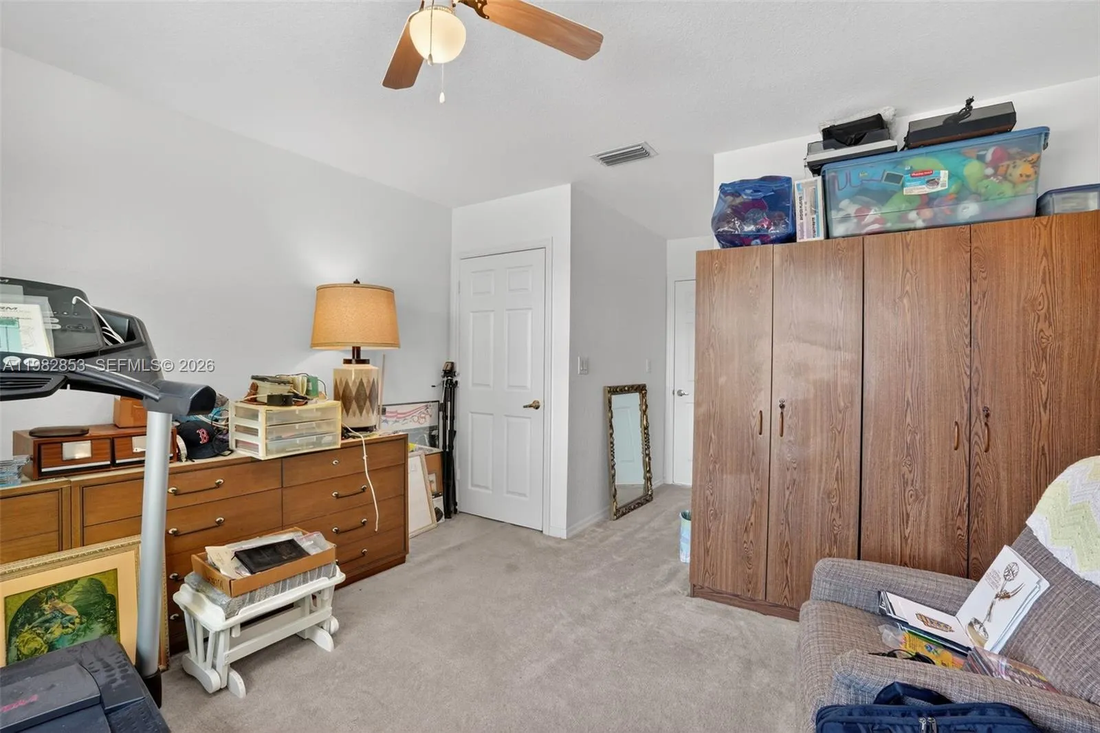 16419 Sapphire Pl, Weston, Florida 33331, Weston, Florida 33331, 4 Bedrooms Bedrooms, ,3 BathroomsBathrooms,Residential,For Sale,16419 Sapphire Pl, Weston, Florida 33331,A11982853