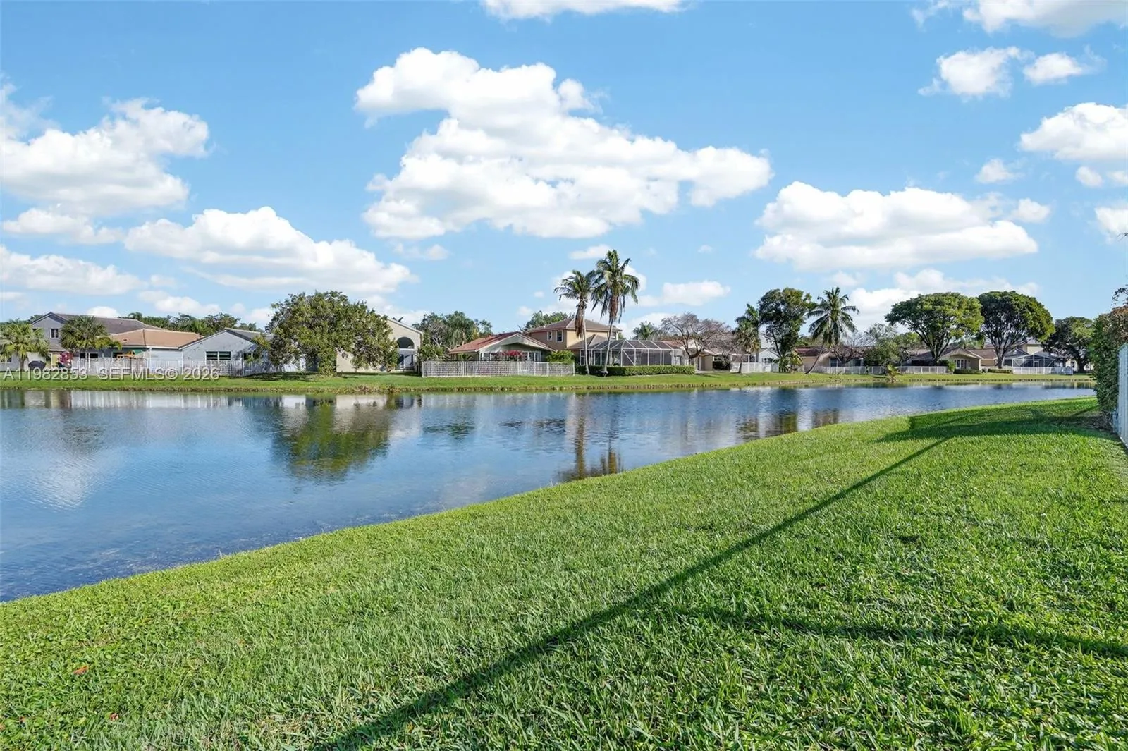 16419 Sapphire Pl, Weston, Florida 33331, Weston, Florida 33331, 4 Bedrooms Bedrooms, ,3 BathroomsBathrooms,Residential,For Sale,16419 Sapphire Pl, Weston, Florida 33331,A11982853