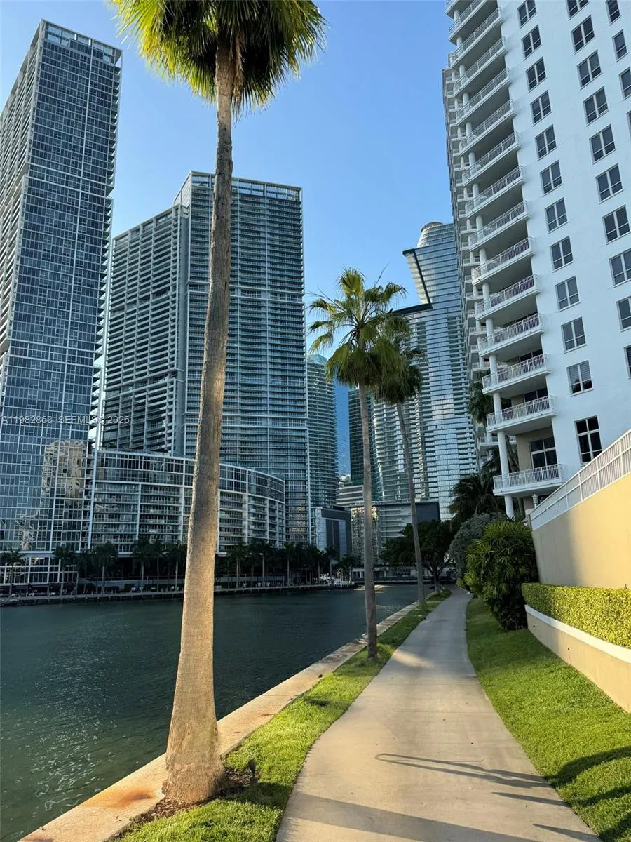 701 Brickell Key Blvd 910, Miami, Florida 33131, Miami, Florida 33131, 2 Bedrooms Bedrooms, ,2 BathroomsBathrooms,Residential,For Sale,701 Brickell Key Blvd 910, Miami, Florida 33131,A11982868