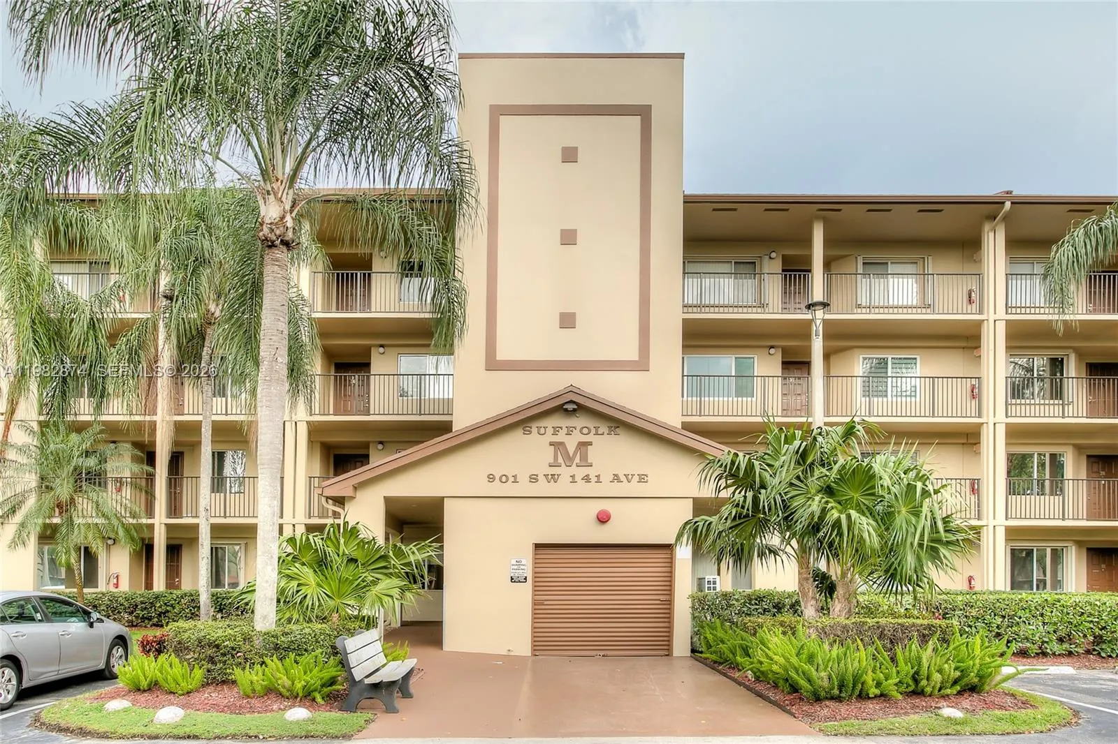 901 Sw 141st Ave 102m, Pembroke Pines, Florida 330, Pembroke Pines, Florida 33027, 1 Bedroom Bedrooms, ,1 BathroomBathrooms,Residential,For Sale,901 Sw 141st Ave 102m, Pembroke Pines, Florida 330,A11982874